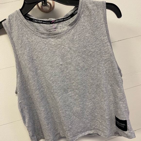 Calvin Klein Performance Tank Medium - Picture 2 of 5
